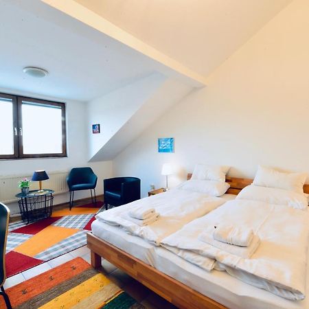 Charming Attic Apartment Near Messe Wien And Center 외부 사진
